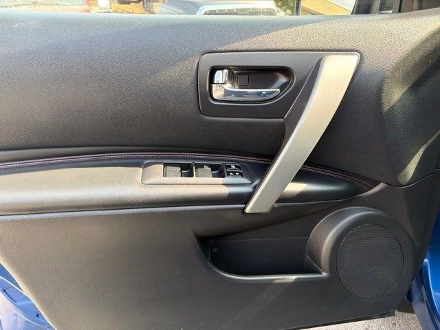 Nissan Rogue  2009