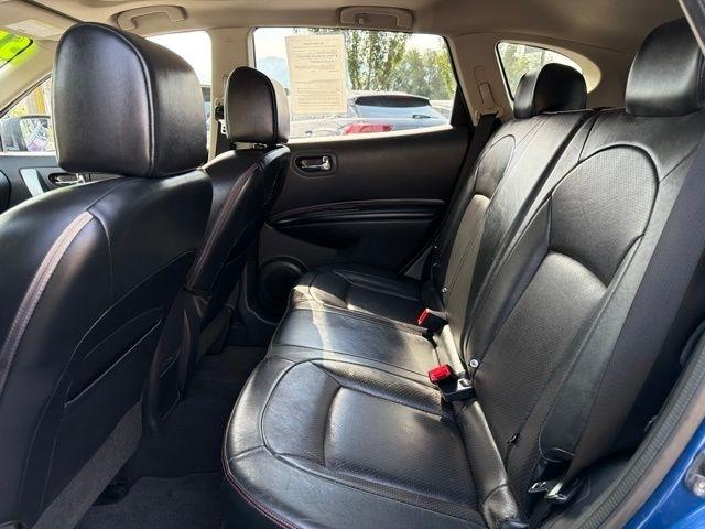 Nissan Rogue  2009