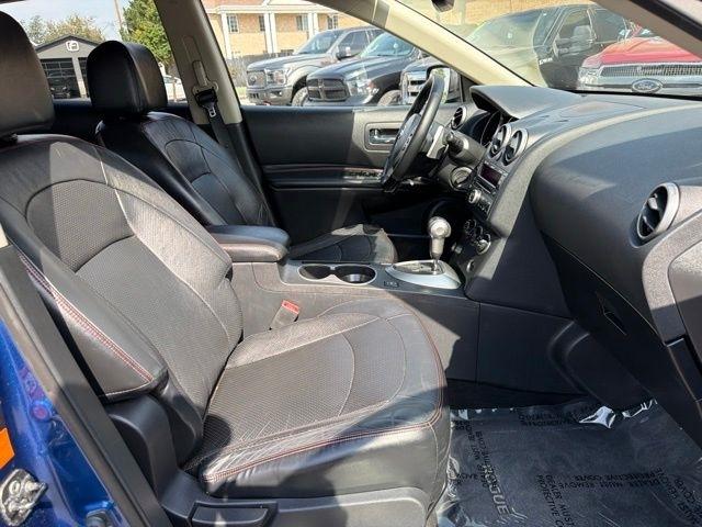Nissan Rogue  2009
