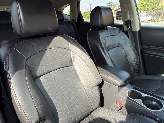 Nissan Rogue  2009