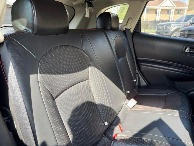 Nissan Rogue  2009