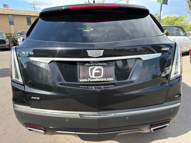 Cadillac XT5  2022
