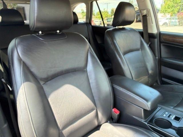 Subaru Outback  2015