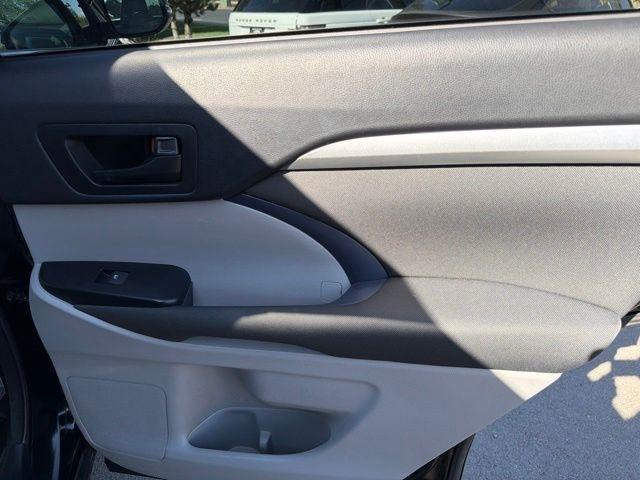 Toyota Highlander  2018