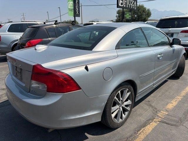 Volvo C70  2012