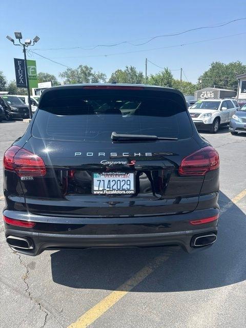 Porsche Cayenne  2017