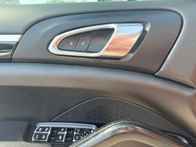 Porsche Cayenne  2017