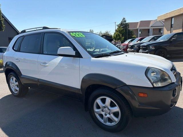 Hyundai Tucson  2005
