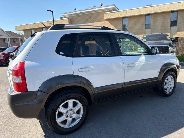 Hyundai Tucson  2005