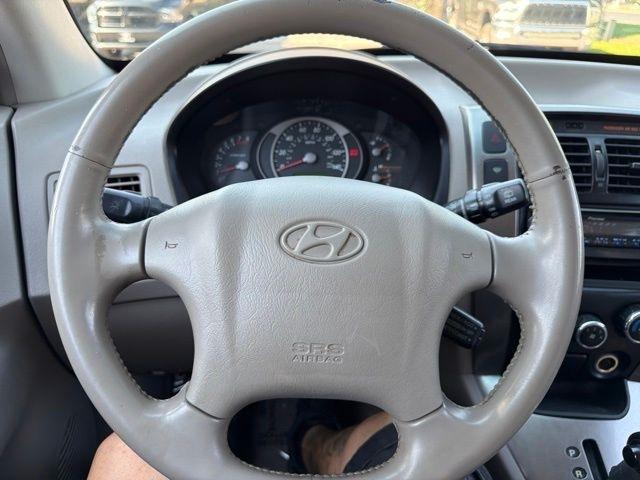 Hyundai Tucson  2005