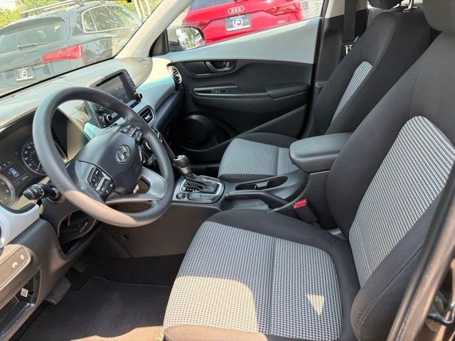 Hyundai Kona  2021