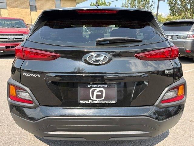 Hyundai Kona  2021