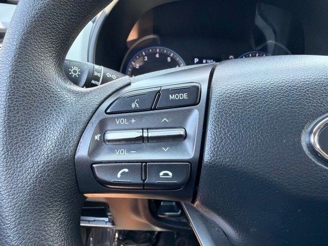Hyundai Kona  2021