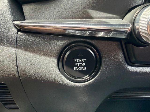Mazda CX-30  2023
