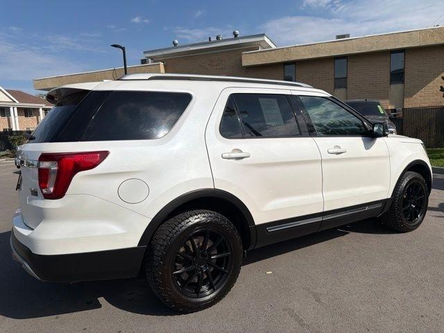 Ford Explorer  2016