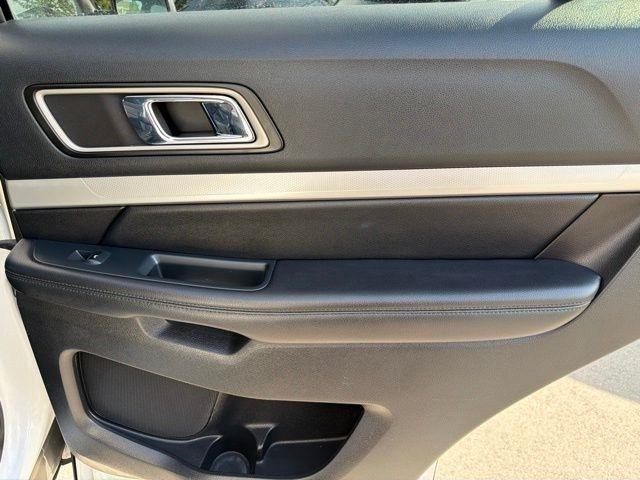 Ford Explorer  2016