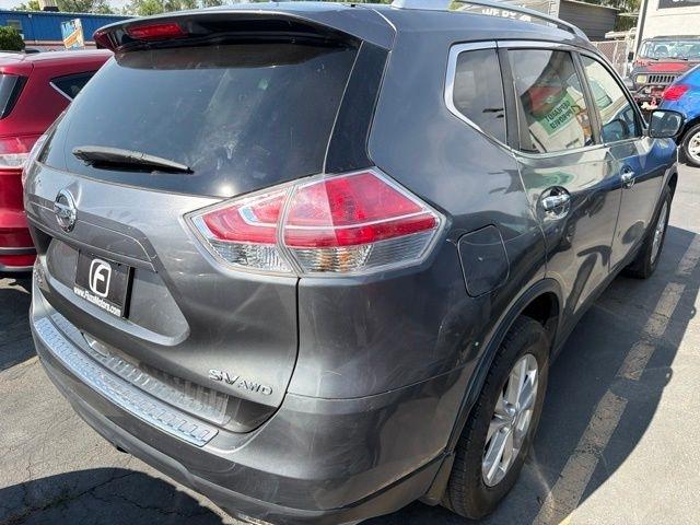 Nissan Rogue  2015