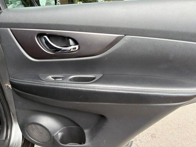 Nissan Rogue  2015