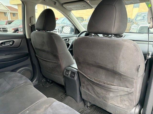 Nissan Rogue  2015