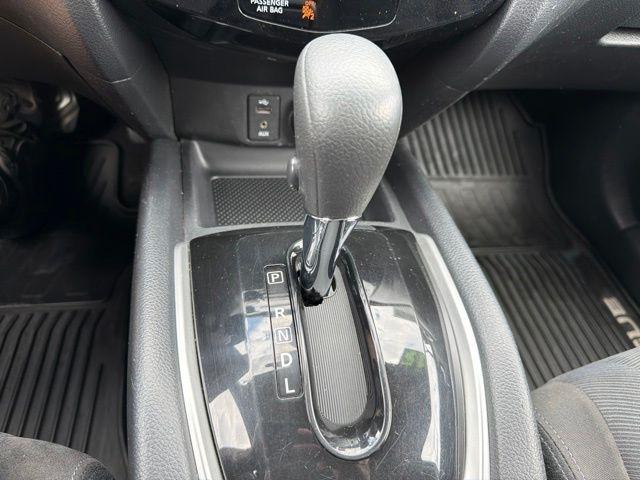 Nissan Rogue  2015