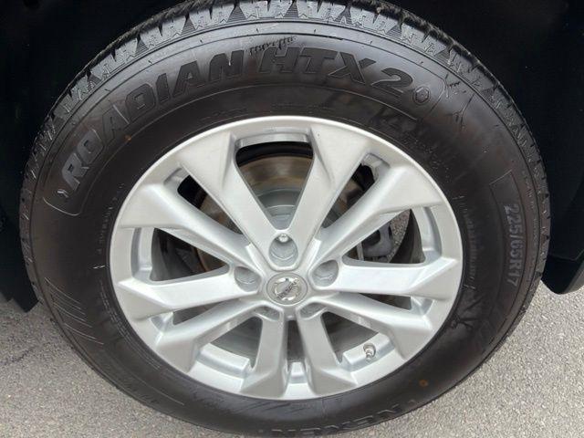 Nissan Rogue  2015
