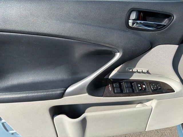 Lexus IS 350  2011