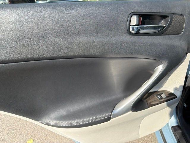 Lexus IS 350  2011