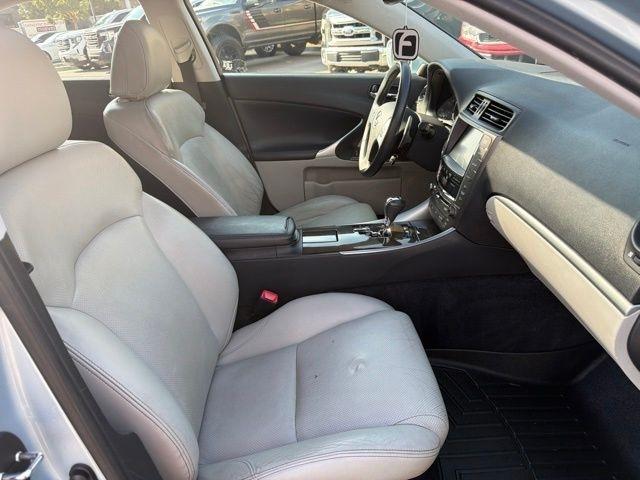 Lexus IS 350  2011
