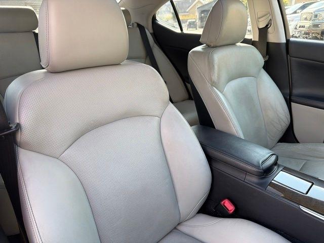 Lexus IS 350  2011