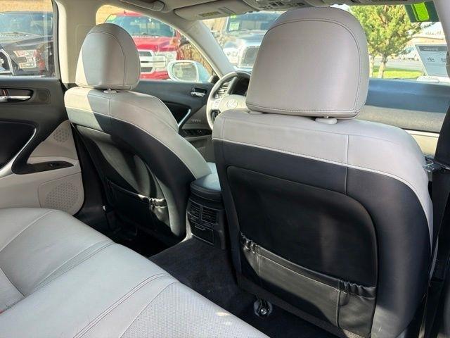 Lexus IS 350  2011