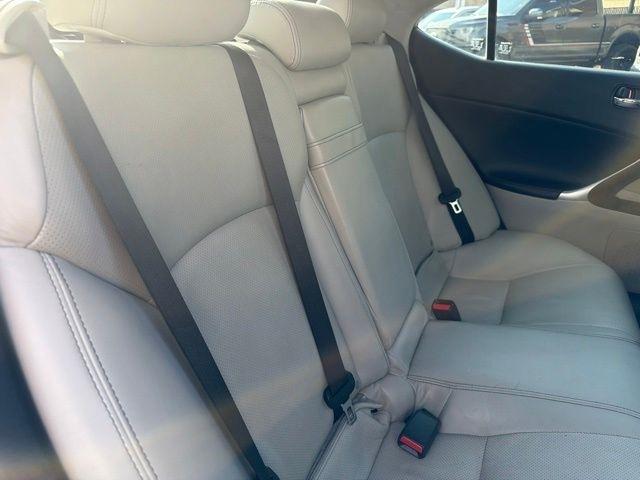 Lexus IS 350  2011