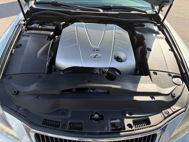 Lexus IS 350  2011