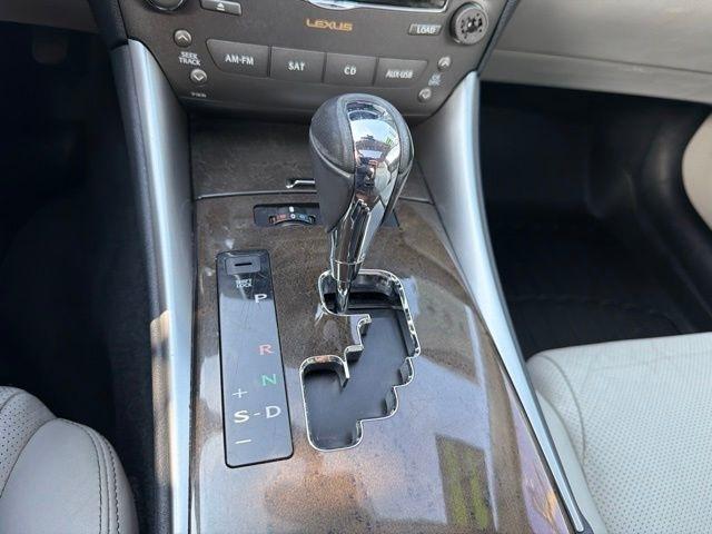 Lexus IS 350  2011