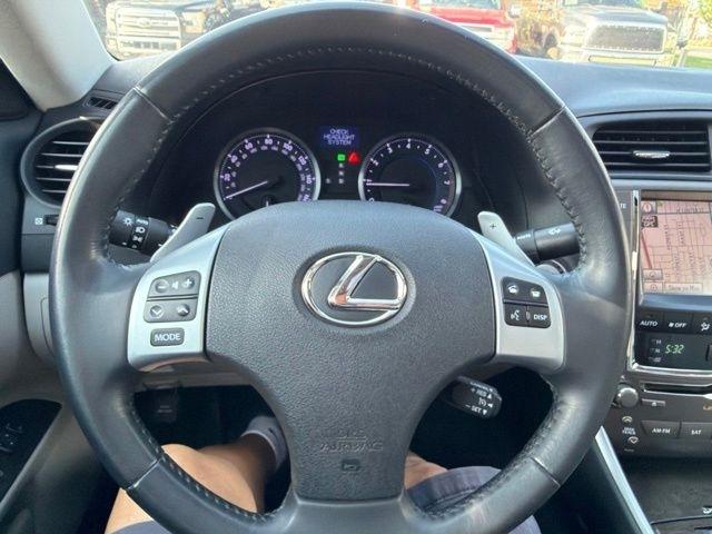 Lexus IS 350  2011