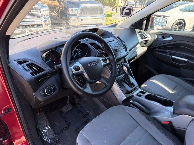 Ford Escape  2015
