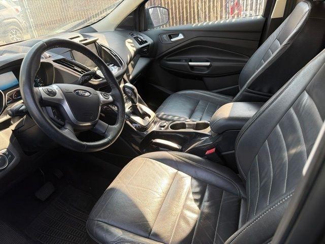 Ford Escape  2015