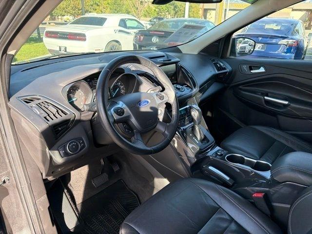 Ford Escape  2015