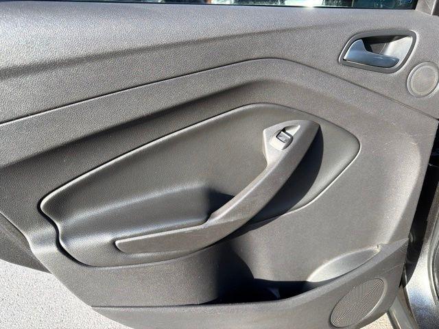 Ford Escape  2015