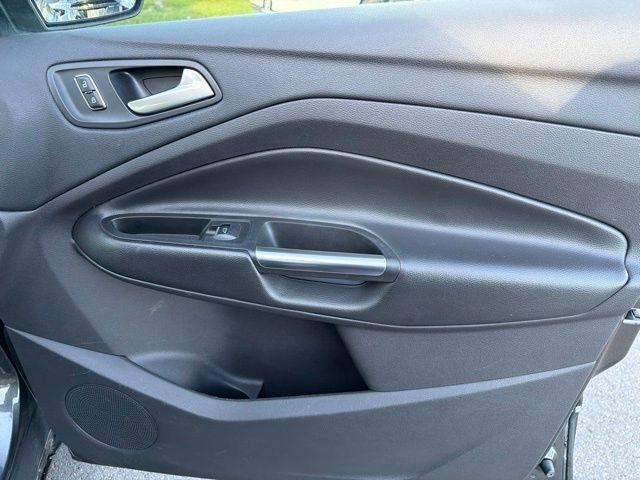 Ford Escape  2015