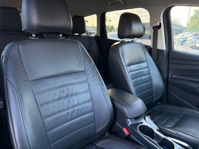 Ford Escape  2015