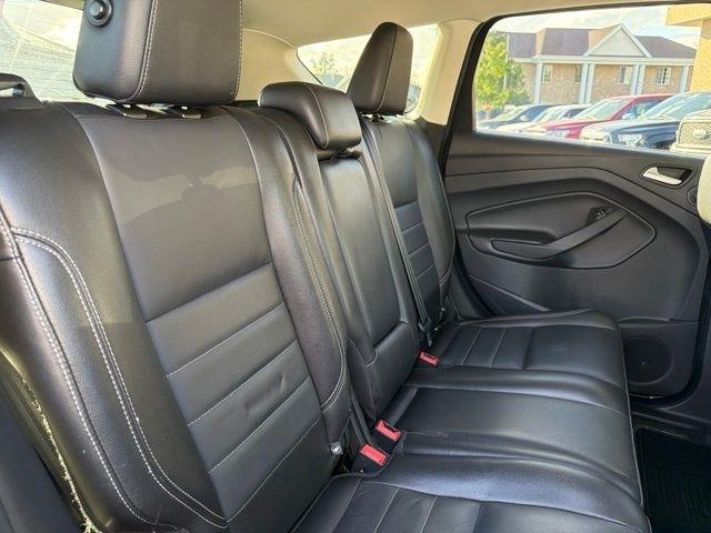 Ford Escape  2015