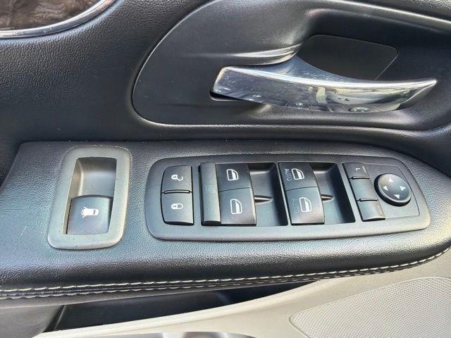Chrysler Town & Country  2015