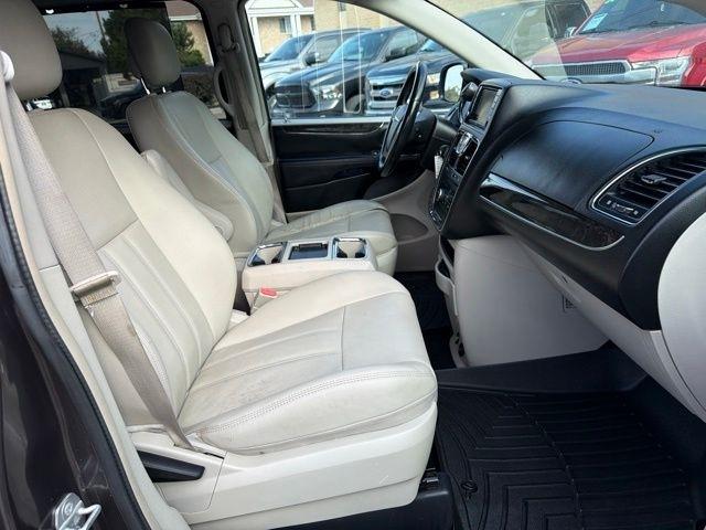 Chrysler Town & Country  2015