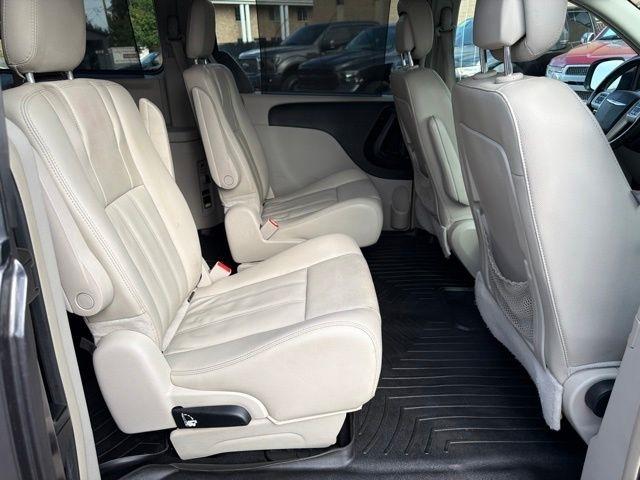 Chrysler Town & Country  2015