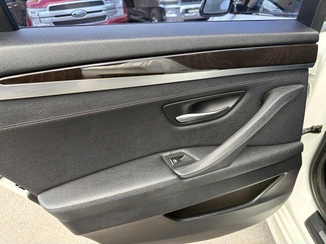 BMW 5 Series  2016