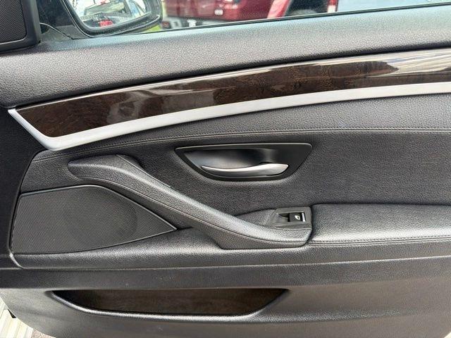 BMW 5 Series  2016