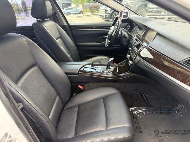 BMW 5 Series  2016