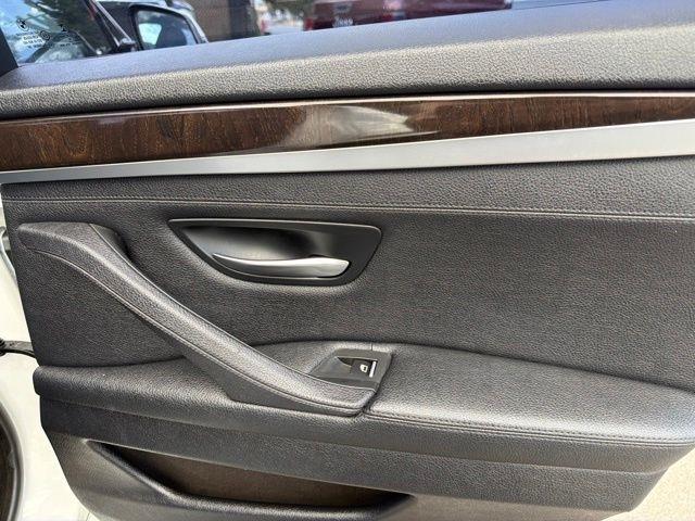 BMW 5 Series  2016