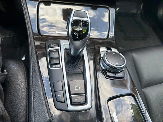 BMW 5 Series  2016