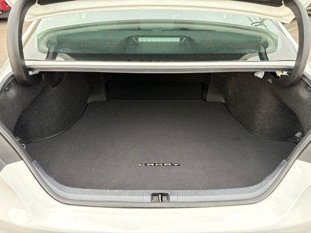 Toyota Camry  2023